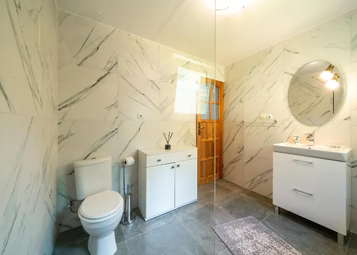 Na Skalistej Dolinie Daire *